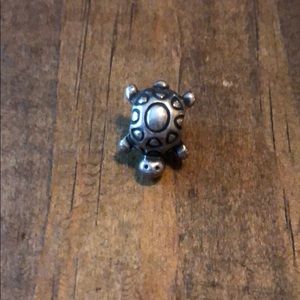 Turtle pandora charm